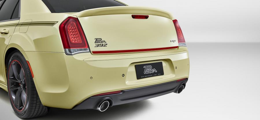 Детали экстерьера Chrysler 300 SRT Pacer Tribute (LX2) 2019 года  (AU) (фото 3 из 6)
